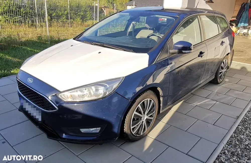 Ford Focus — imagine 3