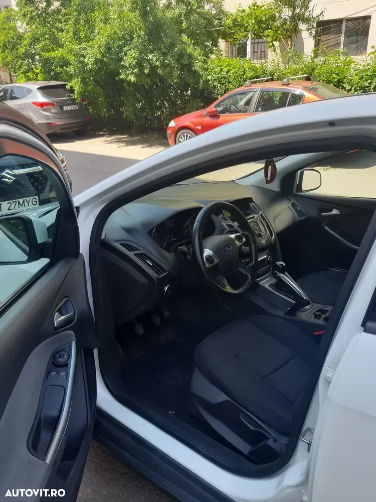 Ford Focus MK3 — imagine 6