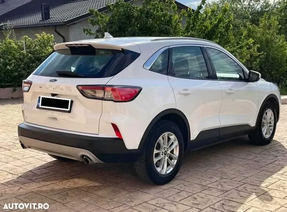 Ford Kuga III 1.5 EcoBlue A8 FWD Titanium — imagine 2