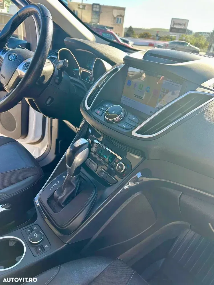 Ford Kuga II 2.0 TDCi 4x4 Aut. Titanium — imagine 2