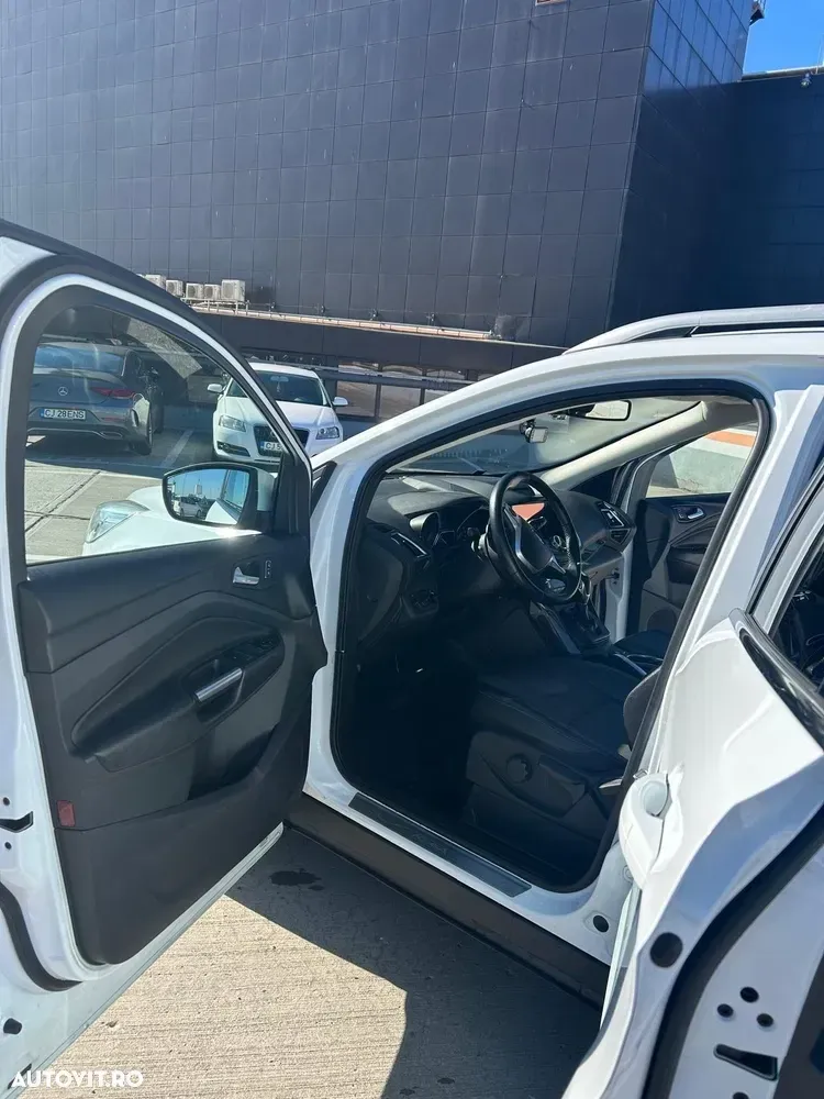 Ford Kuga II 2.0 TDCi 4x4 Aut. Titanium — imagine 3