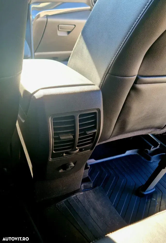 Ford Kuga II 2.0 TDCi 4x4 Aut. Titanium — imagine 6