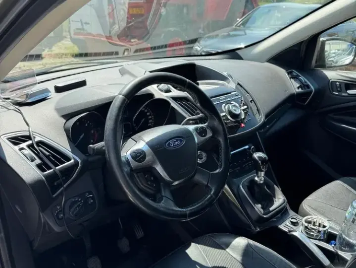 Ford Kuga 2.0 TDCi 4WD Titanium