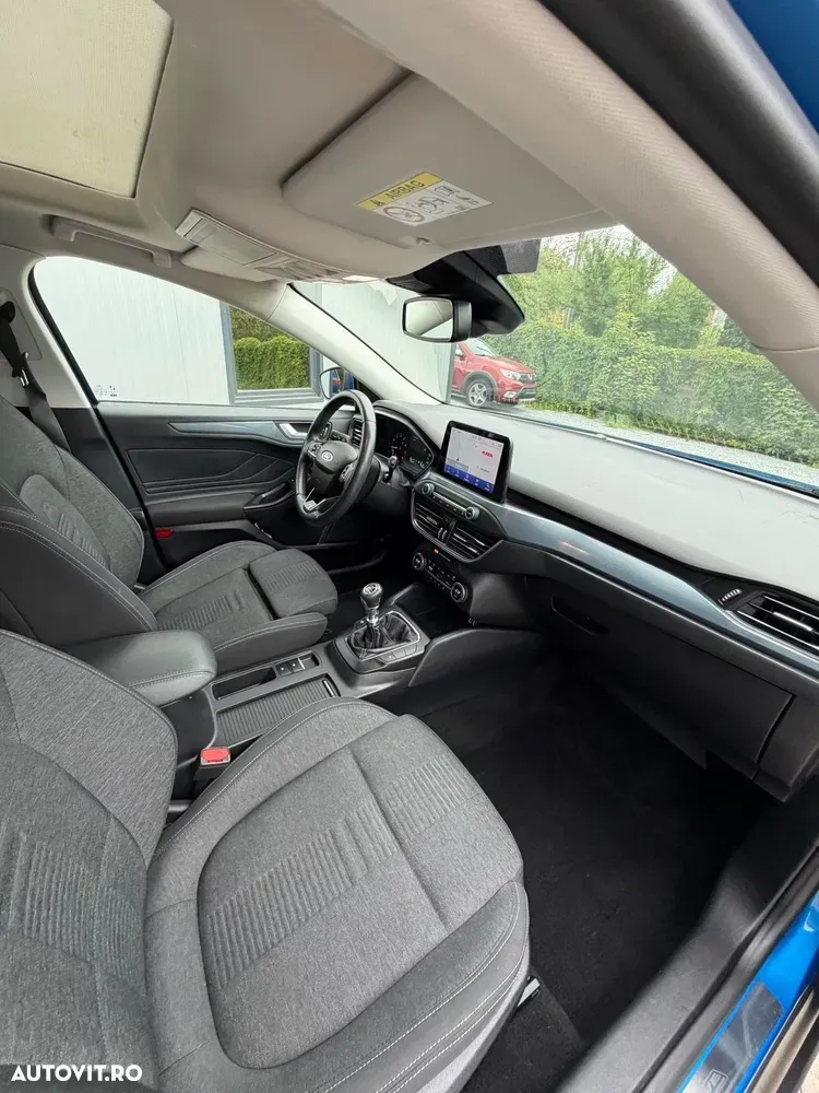 Ford Focus MK4 1.0 EcoBoost Hybrid ACTIVE STYLE — imagine 5