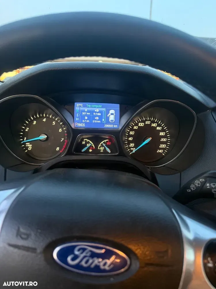 Ford Focus MK3 — imagine 4
