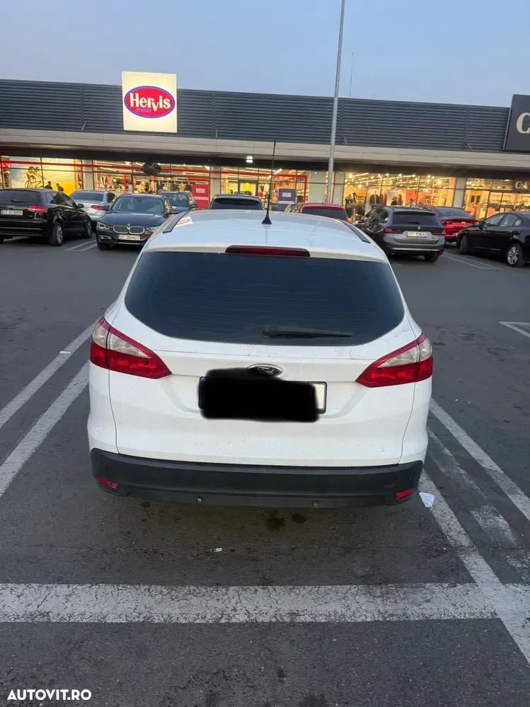 Ford Focus MK3 — imagine 3