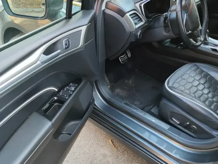 Ford Mondeo IV 2.0 TDCi Powershift AWD