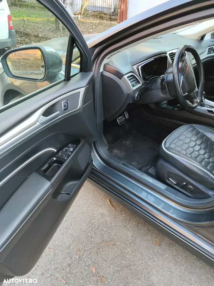 Ford Mondeo IV 2.0 TDCi Powershift AWD — imagine 3