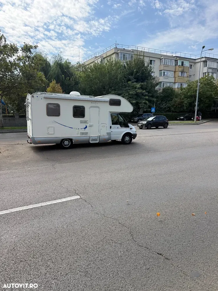 Ford Transit — imagine 4