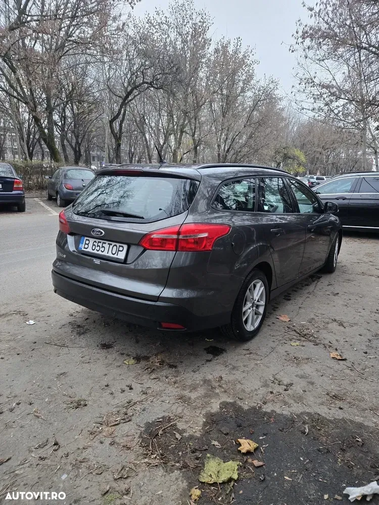 Ford Focus MK3 — imagine 3