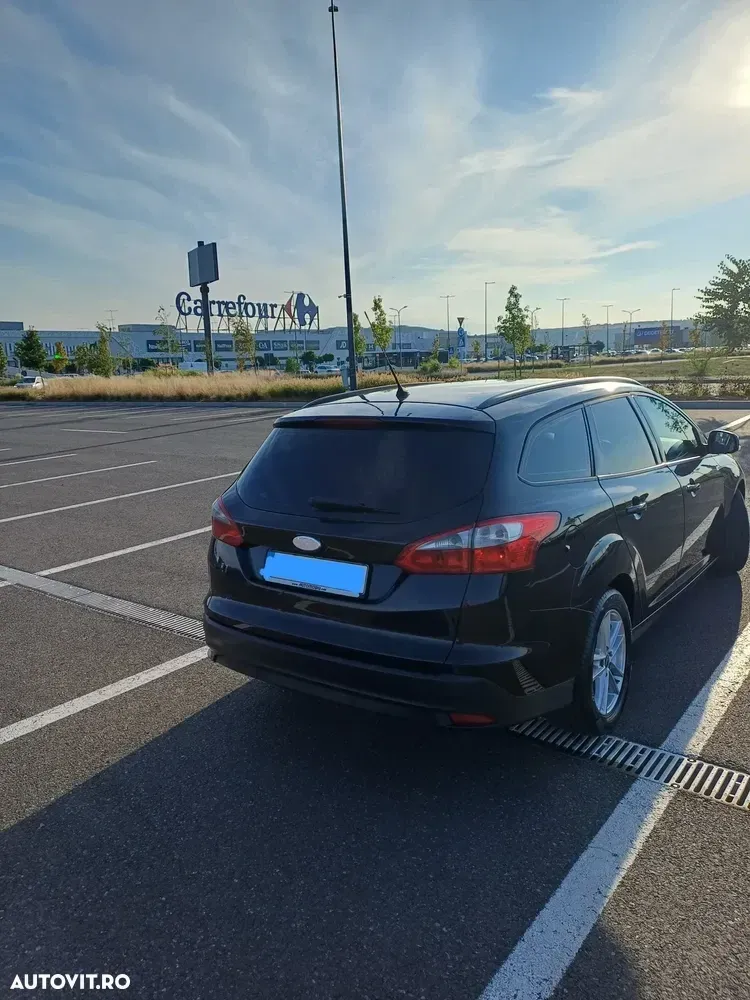 Ford Focus MK3 1.6 TDCI DPF Start-Stopp-System Titanium — imagine 2