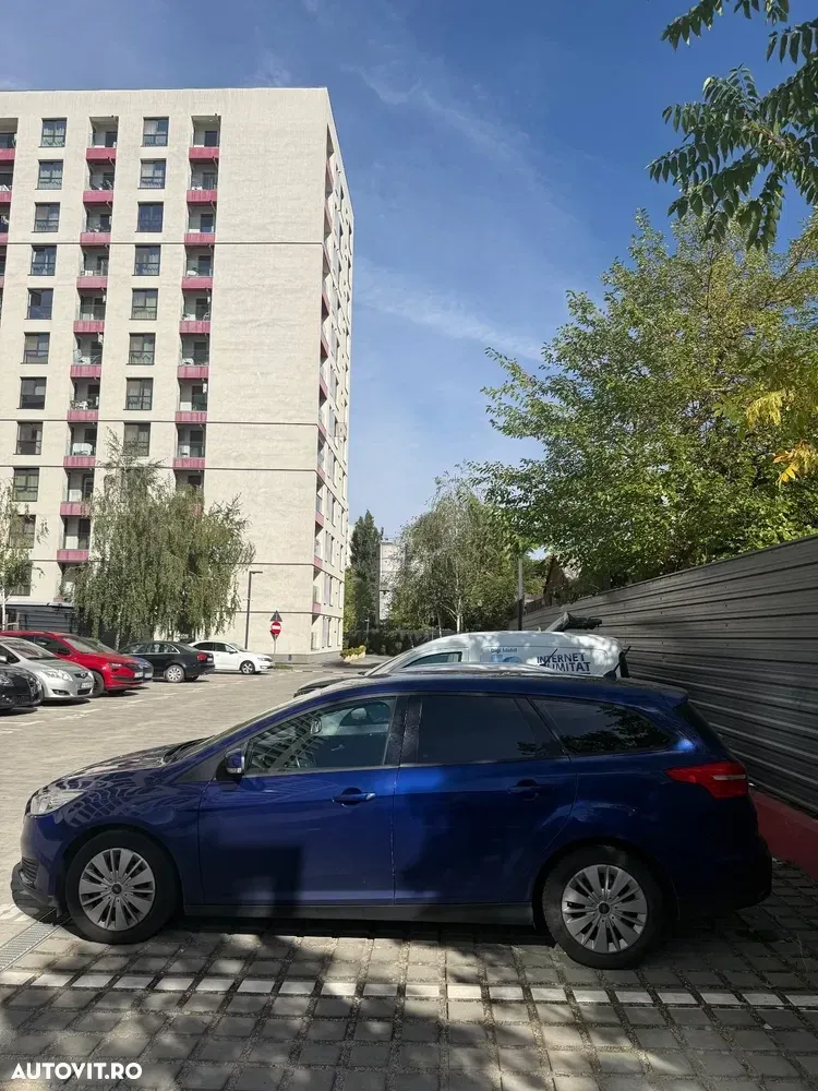 Ford Focus MK3 — imagine 3