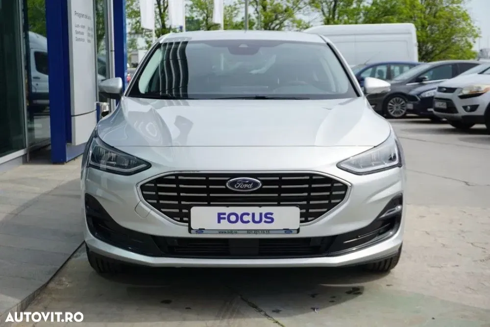 Ford Focus MK4 — imagine 2