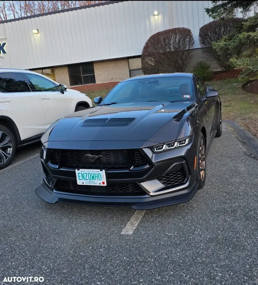 Ford Mustang — imagine 6