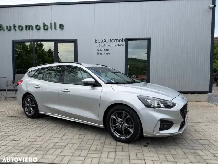 Ford Focus MK4 1.0 EcoBoost Start-Stopp-System ST-LINE
