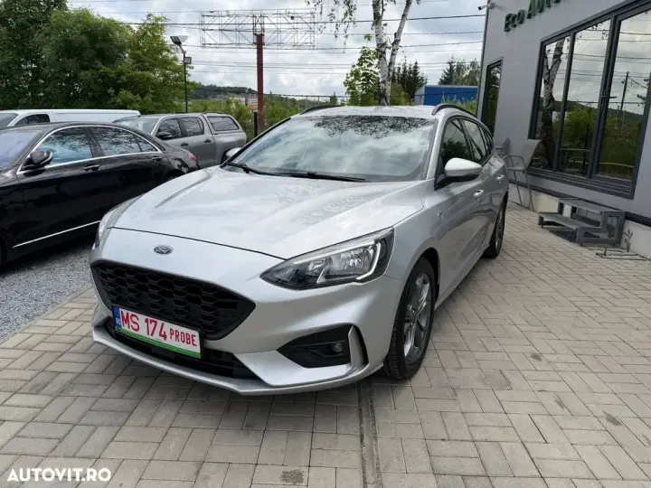 Ford Focus MK4 1.0 EcoBoost Start-Stopp-System ST-LINE