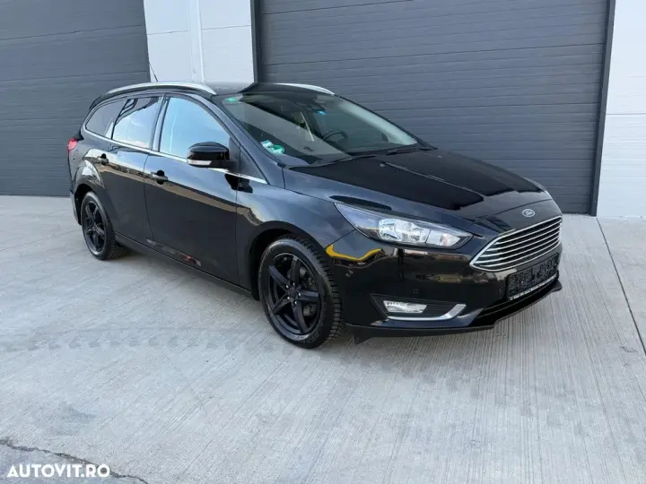 Ford Focus MK3 1.5 TDCi DPF Start-Stopp-System Titanium