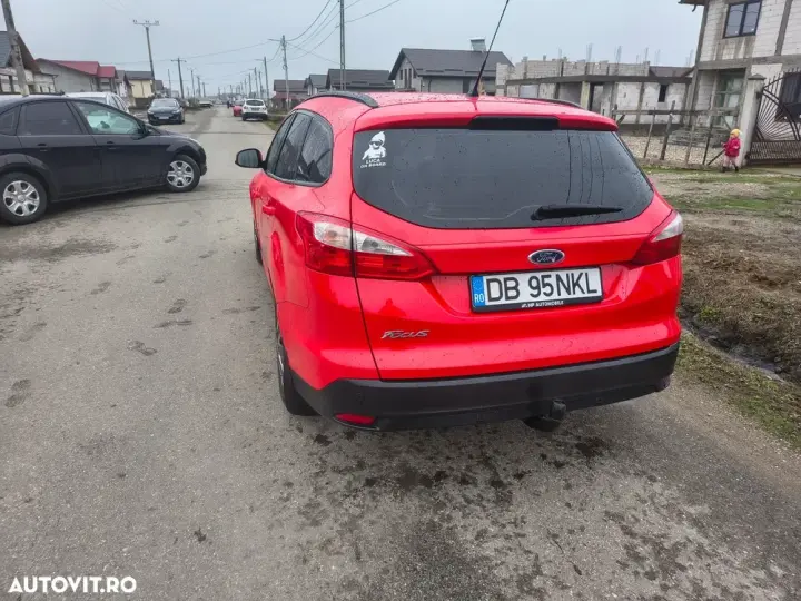 Ford Focus MK3 1.6 TDCI ECOnetic 88g Start-Stopp-System Titanium