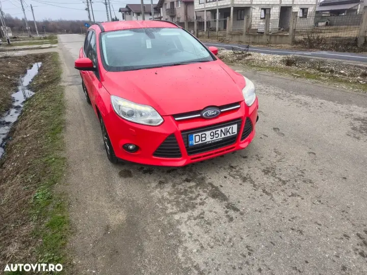 Ford Focus MK3 1.6 TDCI ECOnetic 88g Start-Stopp-System Titanium