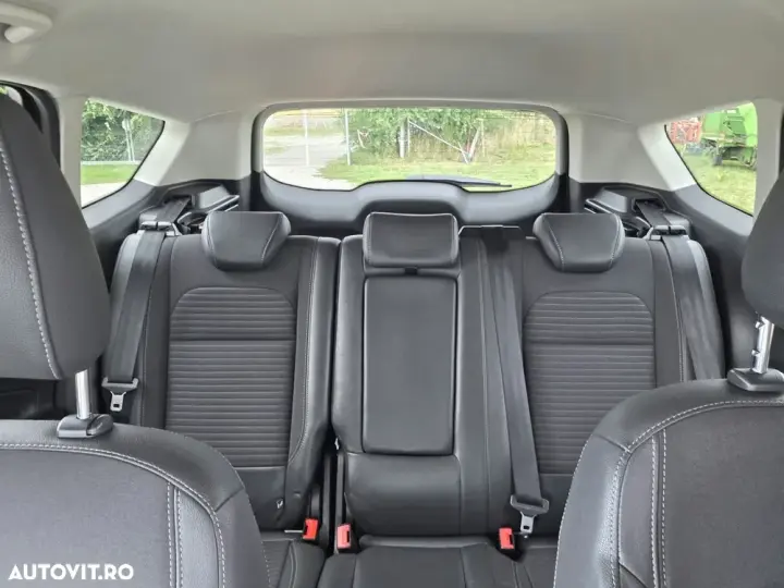 Ford Kuga II 2.0 TDCi 4WD Powershift Titanium