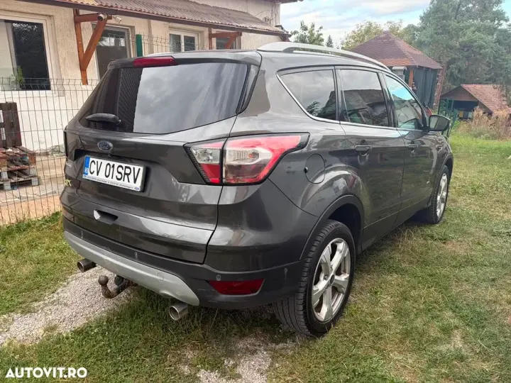 Ford Kuga II 2.0 TDCi 4WD Powershift Titanium