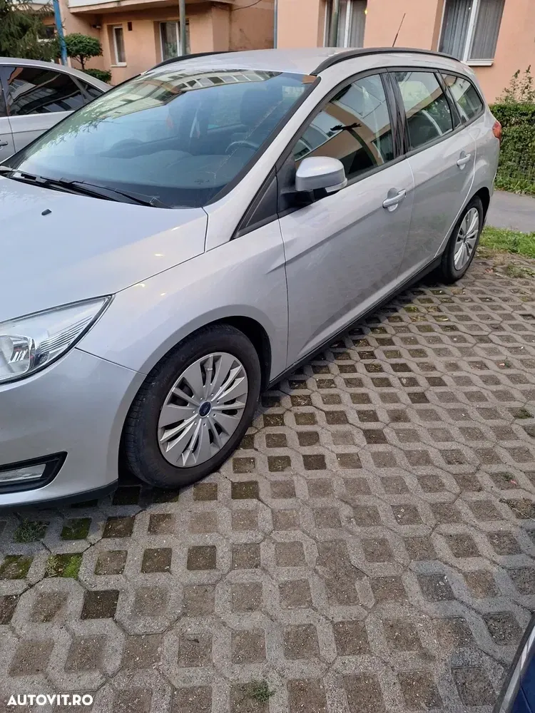 Ford Focus MK3 — imagine 3