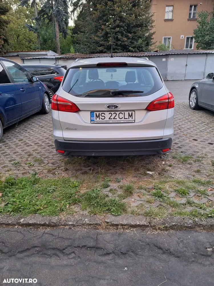 Ford Focus MK3 — imagine 4