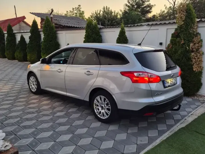Ford Focus 1.0 EcoBoost Start-Stopp-System TITANIUM