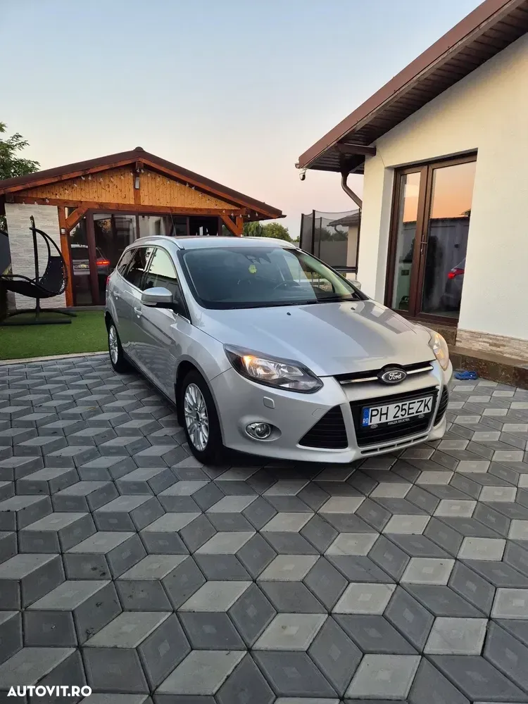Ford Focus 1.0 EcoBoost Start-Stopp-System TITANIUM — imagine 3