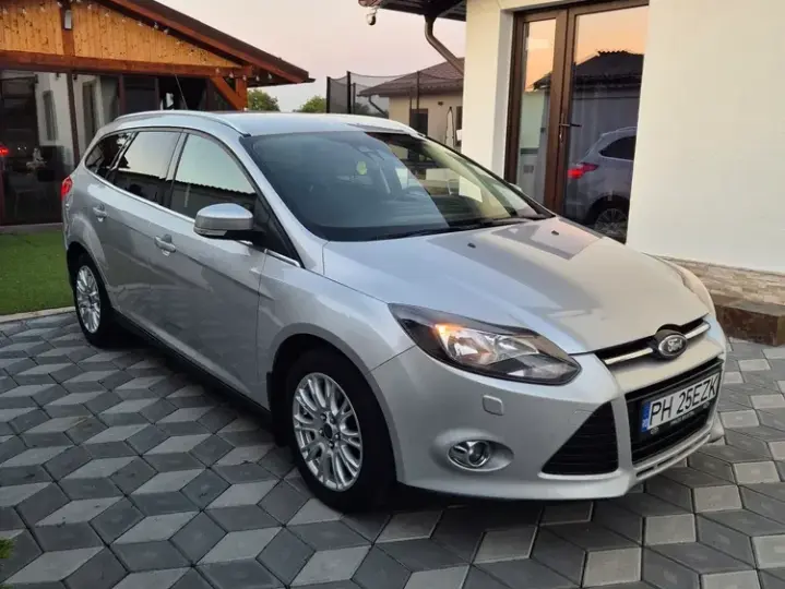 Ford Focus 1.0 EcoBoost Start-Stopp-System TITANIUM