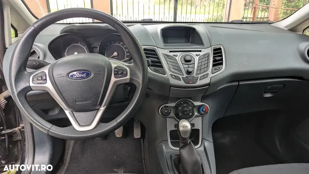 Ford Fiesta VII 1.25i Ambiente — imagine 6