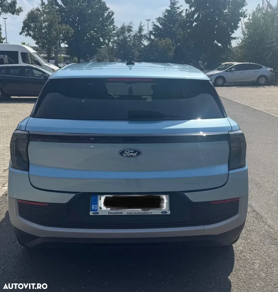 Ford Explorer RWD 52 kWh Standard Range Style — imagine 6