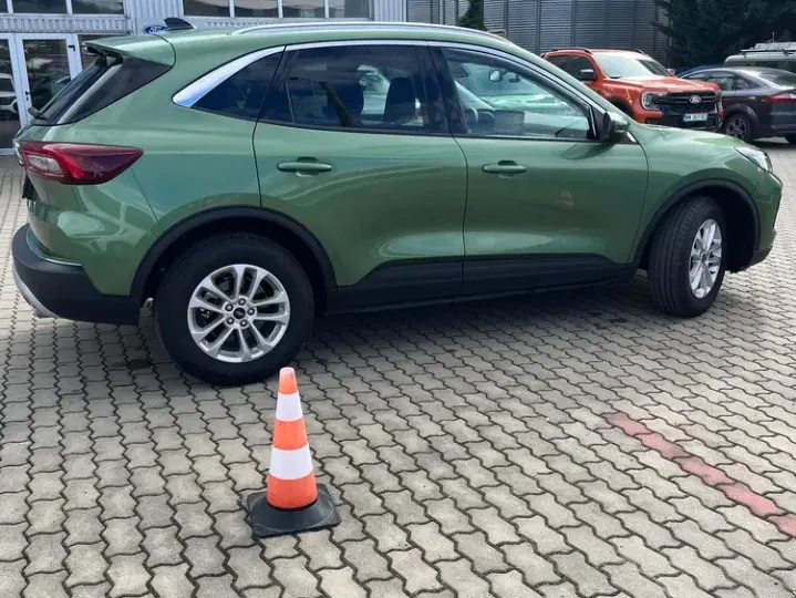 Ford Kuga 1.5 EcoBoost A8 FWD Titanium