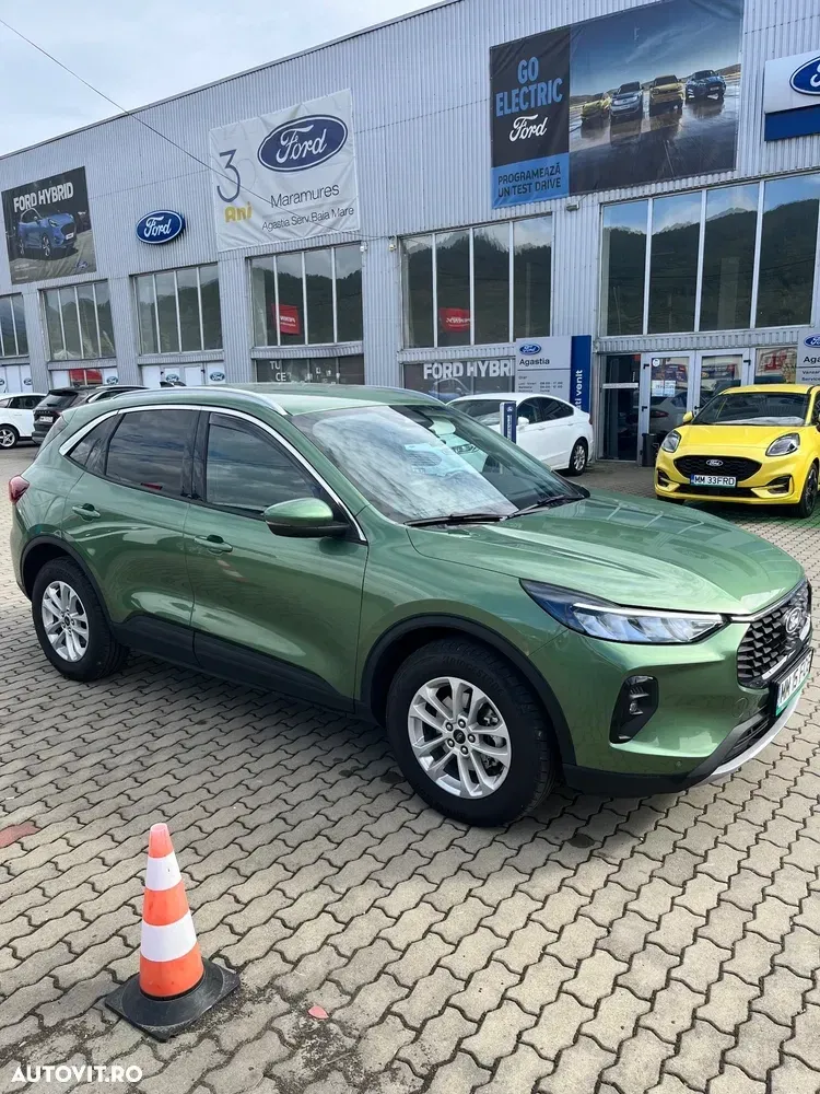Ford Kuga 1.5 EcoBoost A8 FWD Titanium — imagine 2