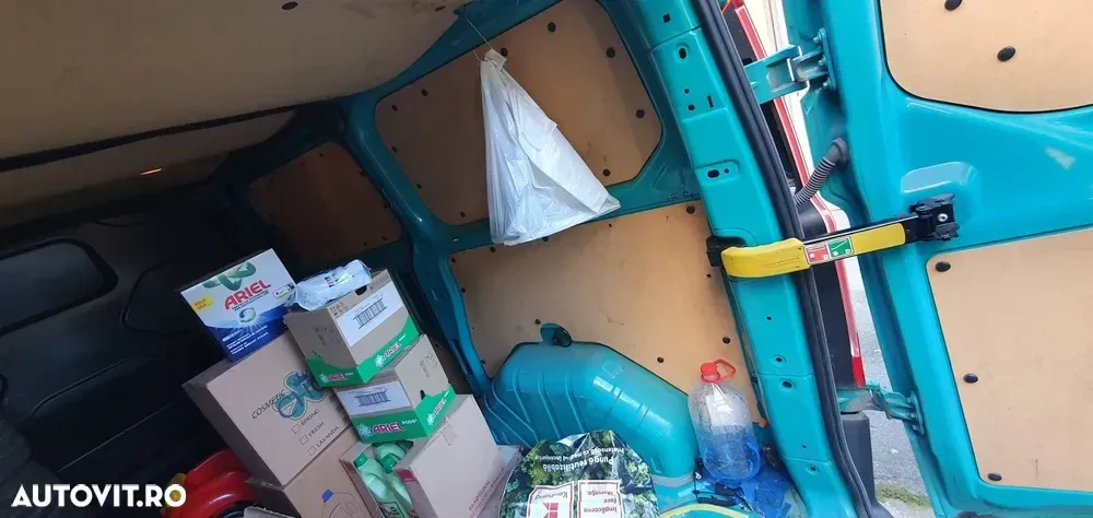 Ford Transit Custom — imagine 3