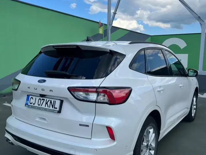 Ford Kuga III 2.5 Duratec FHEV AWD ST Line