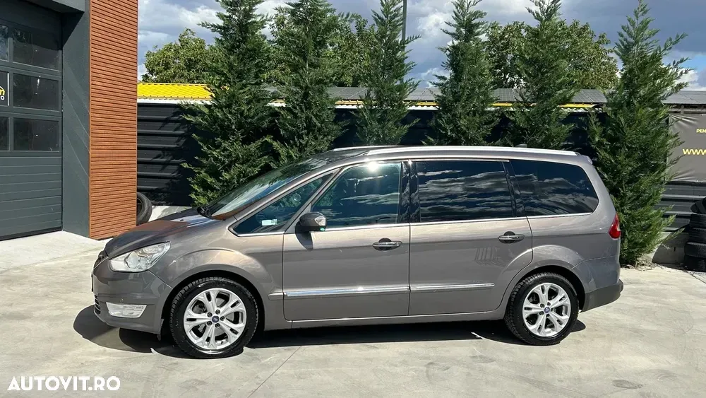Ford Galaxy II 2.0 TDCi Powershift Titanium — imagine 4