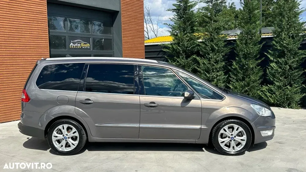 Ford Galaxy II 2.0 TDCi Powershift Titanium — imagine 3