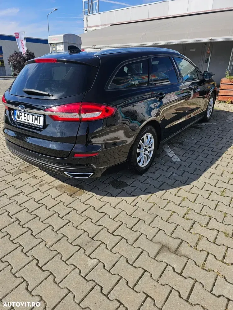 Ford Mondeo 2.0 EcoBlue Aut. Business Edition — imagine 3