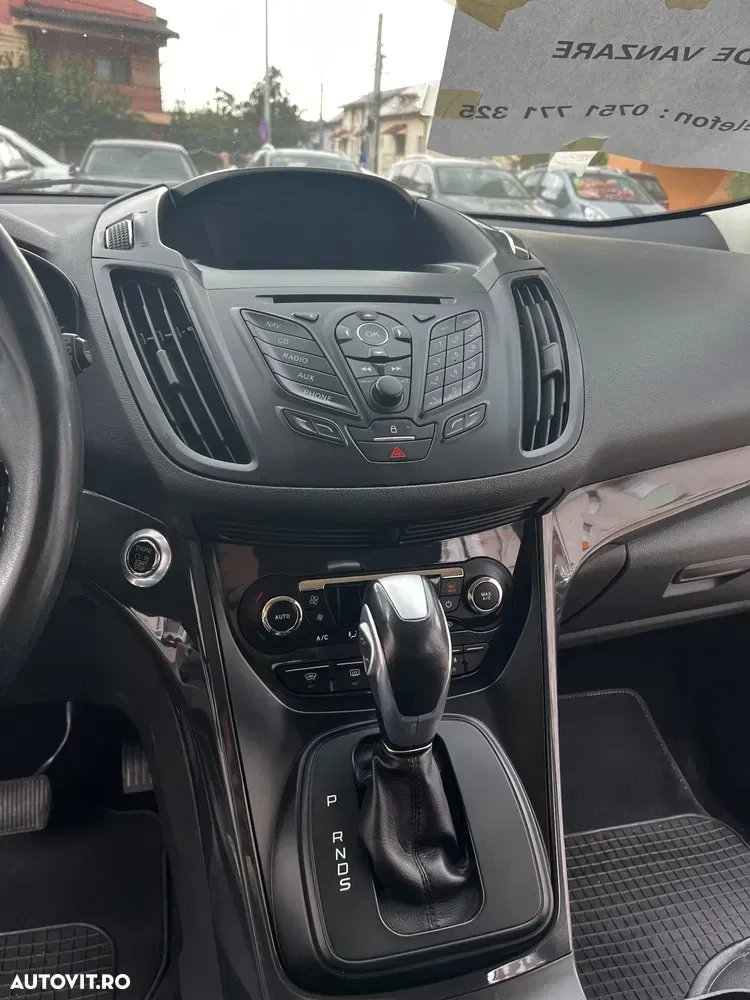 Ford Kuga 2.0 TDCi Powershift 4WD Titanium — imagine 3