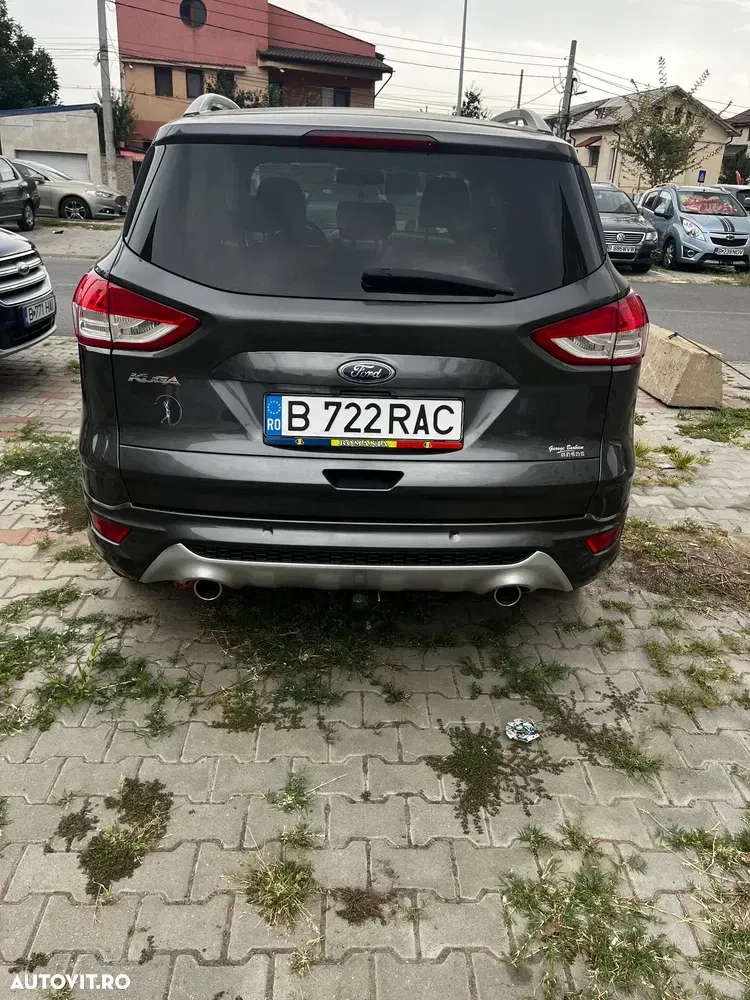 Ford Kuga 2.0 TDCi Powershift 4WD Titanium — imagine 4