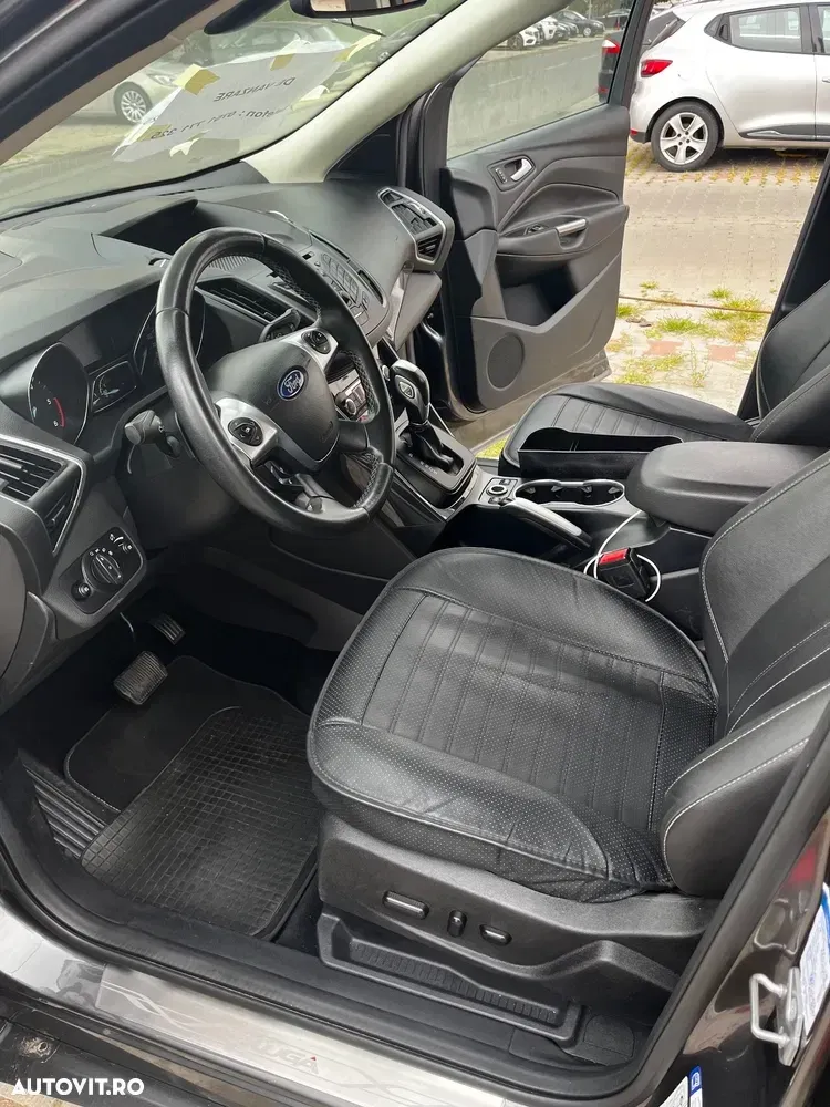 Ford Kuga 2.0 TDCi Powershift 4WD Titanium — imagine 2