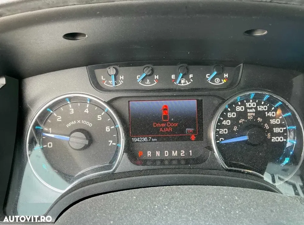 Ford F150 — imagine 5