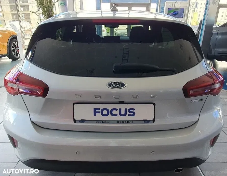 Ford Focus MK4 — imagine 4