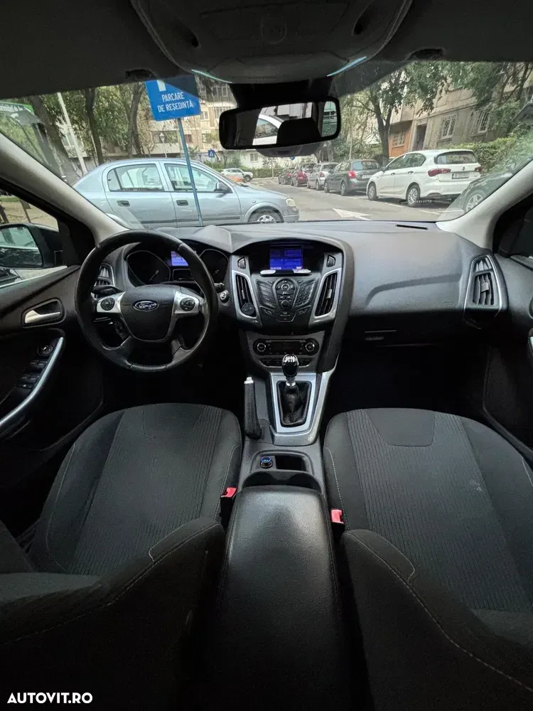 Ford Focus MK3 1.6 TDCI DPF Titanium — imagine 6