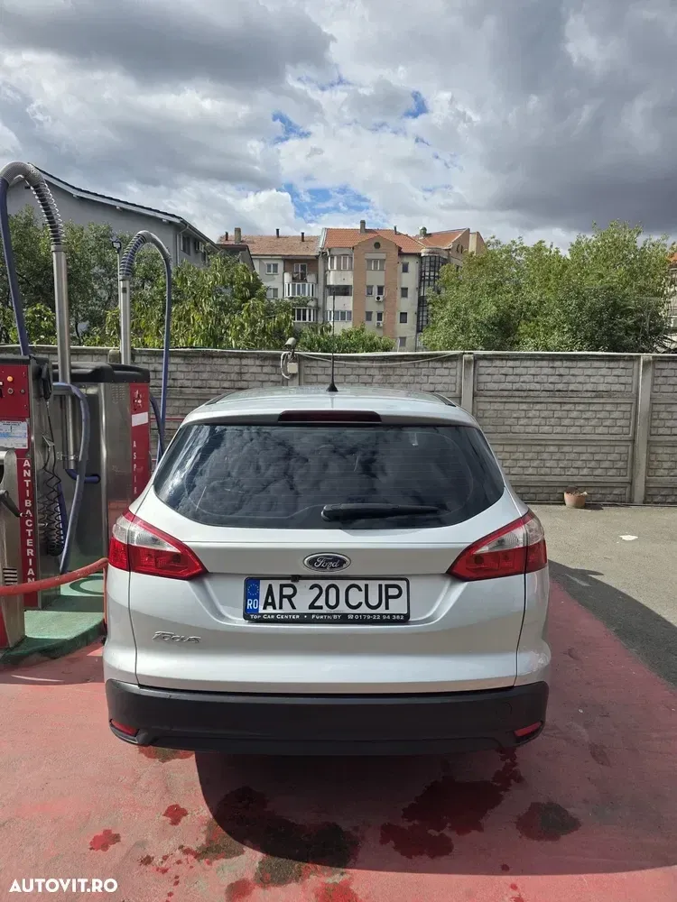 Ford Focus MK3 1.6 TDCI DPF Titanium — imagine 6