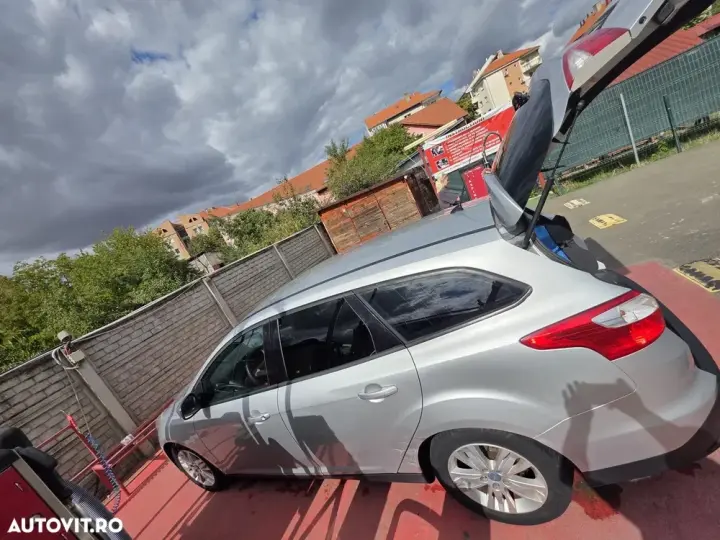 Ford Focus MK3 1.6 TDCI DPF Titanium