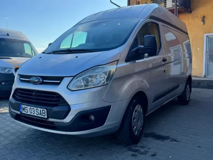 Ford Transit Custom LWB Combi Trend