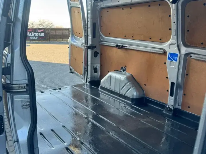 Ford Transit Custom LWB Combi Trend