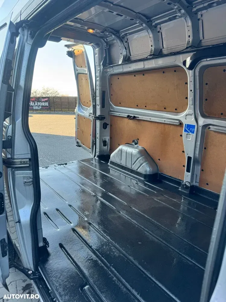 Ford Transit Custom LWB Combi Trend — imagine 5